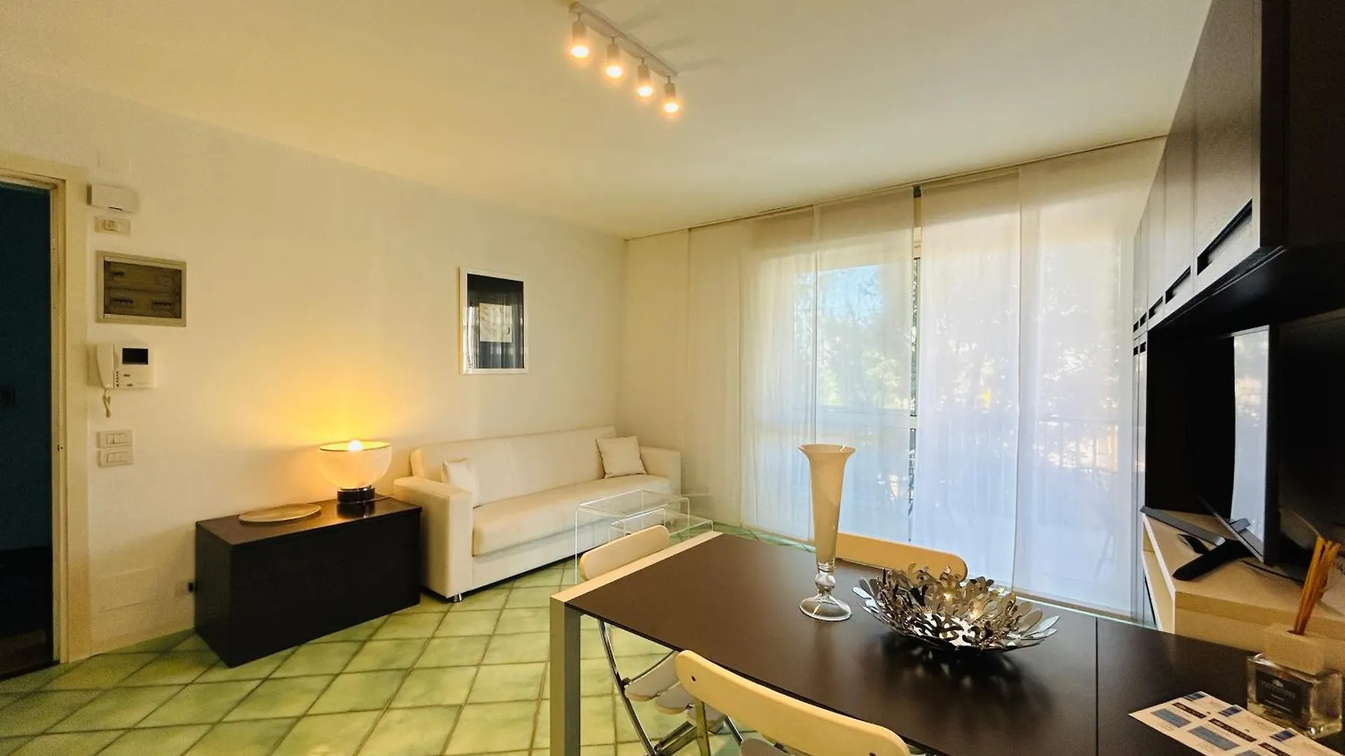 Martinelli Home Apartment Flexrent - Abissinia Riccione 0*,